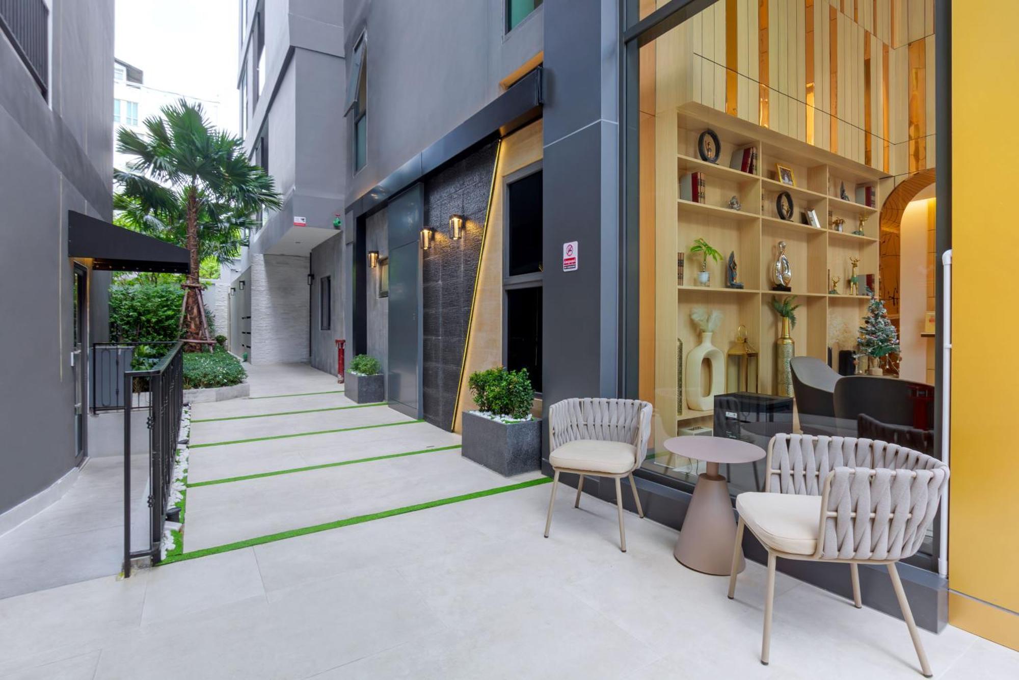 Aquila Hotel Bangkok Luaran gambar